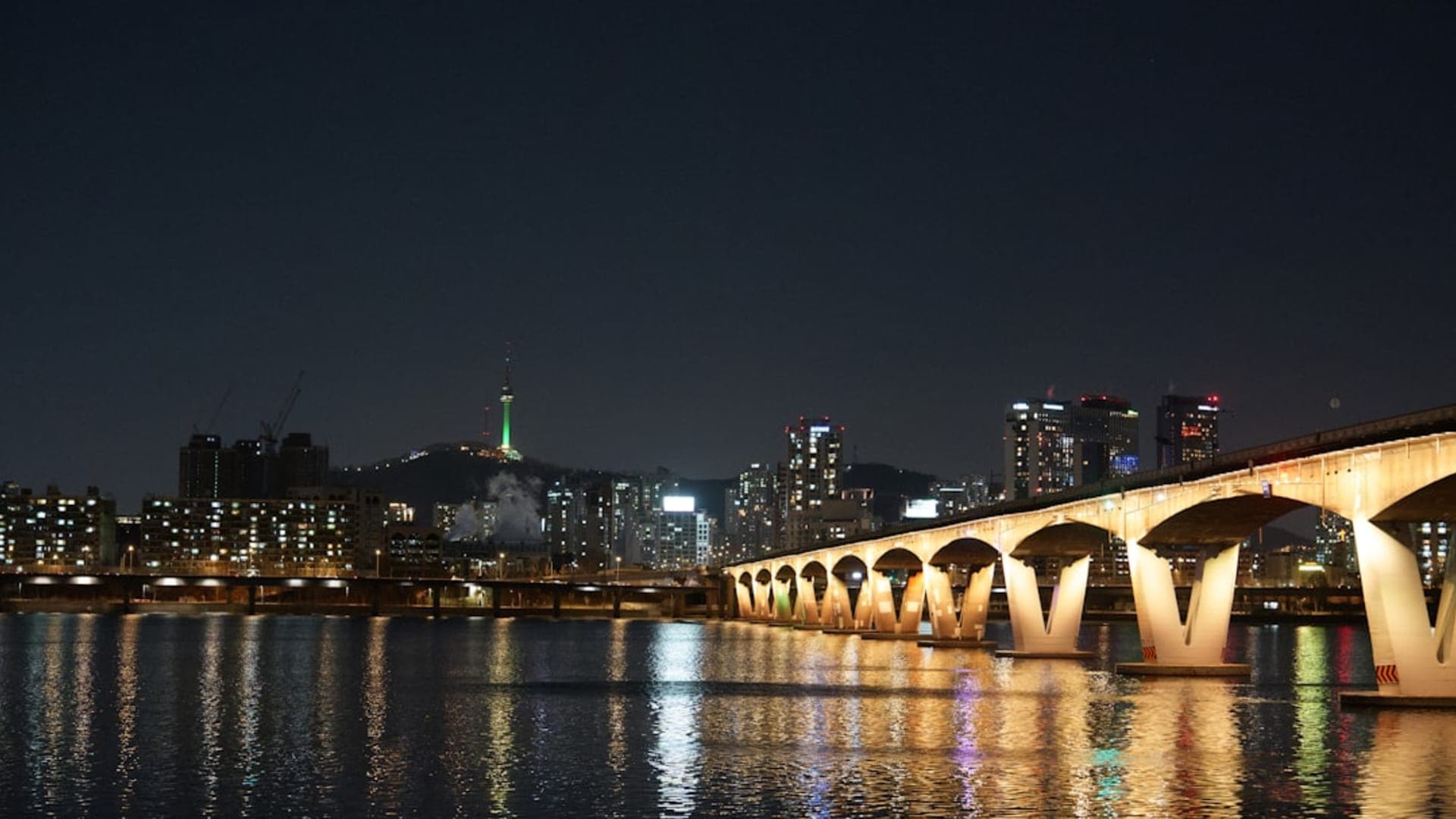 Seoul city skyline