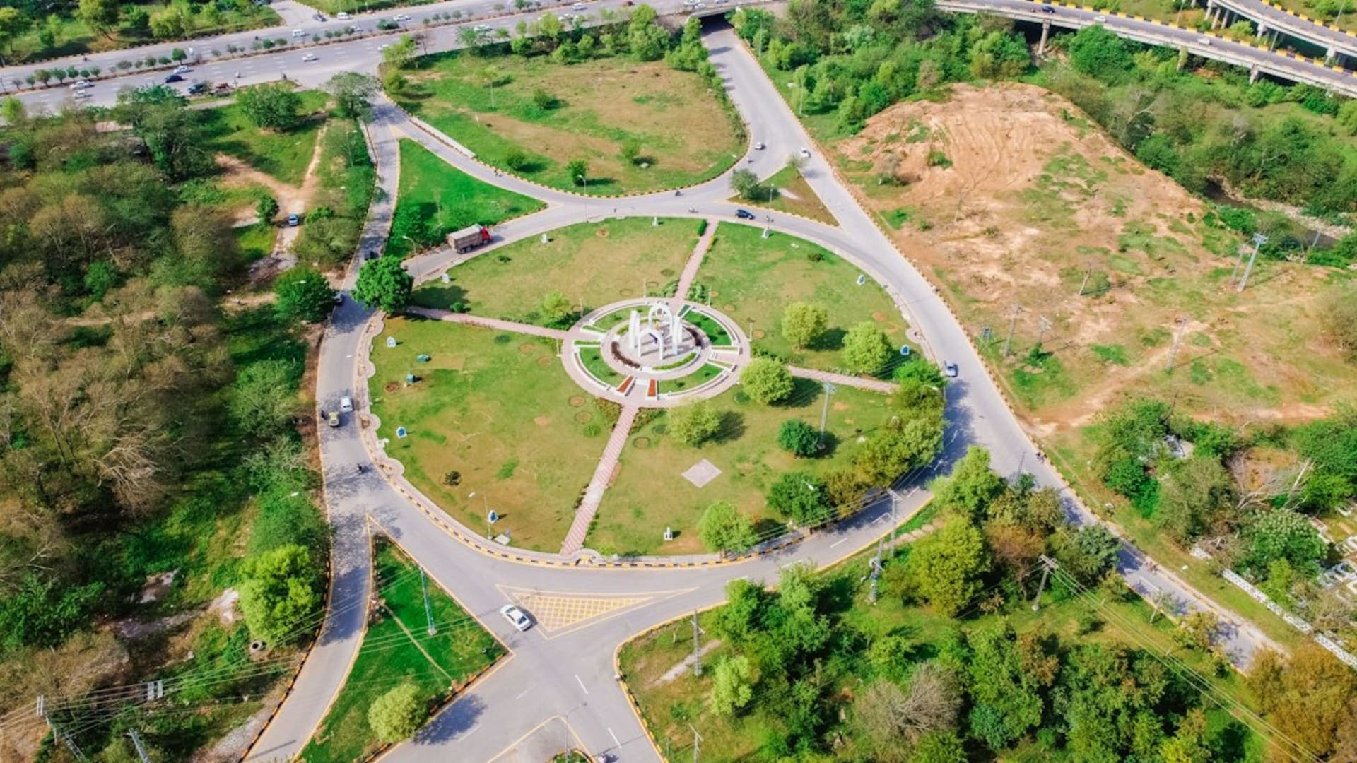 Islamabad Capital Territory city skyline
